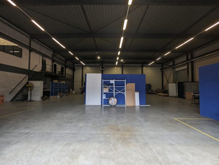 Entrance production hall